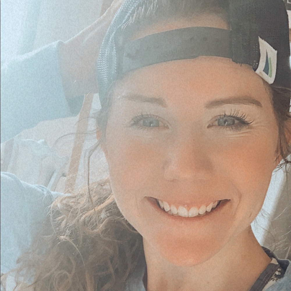 Meet your Posher, Elora